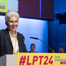 Dr. Marie-Agnes Strack-Zimmermann