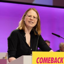 Katrin Henning-Plahr